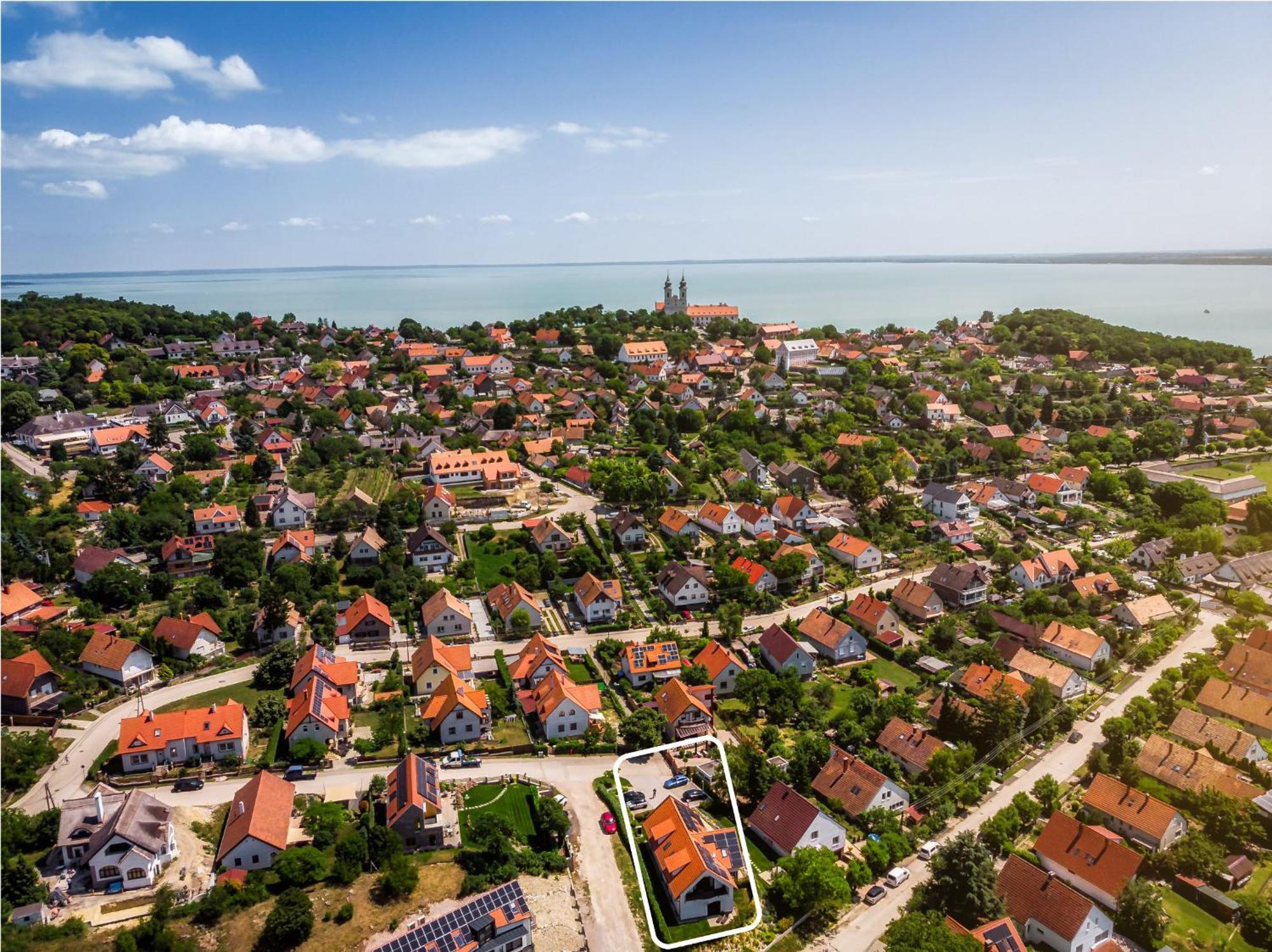 Pilger Apartments Tihany Eksteriør billede