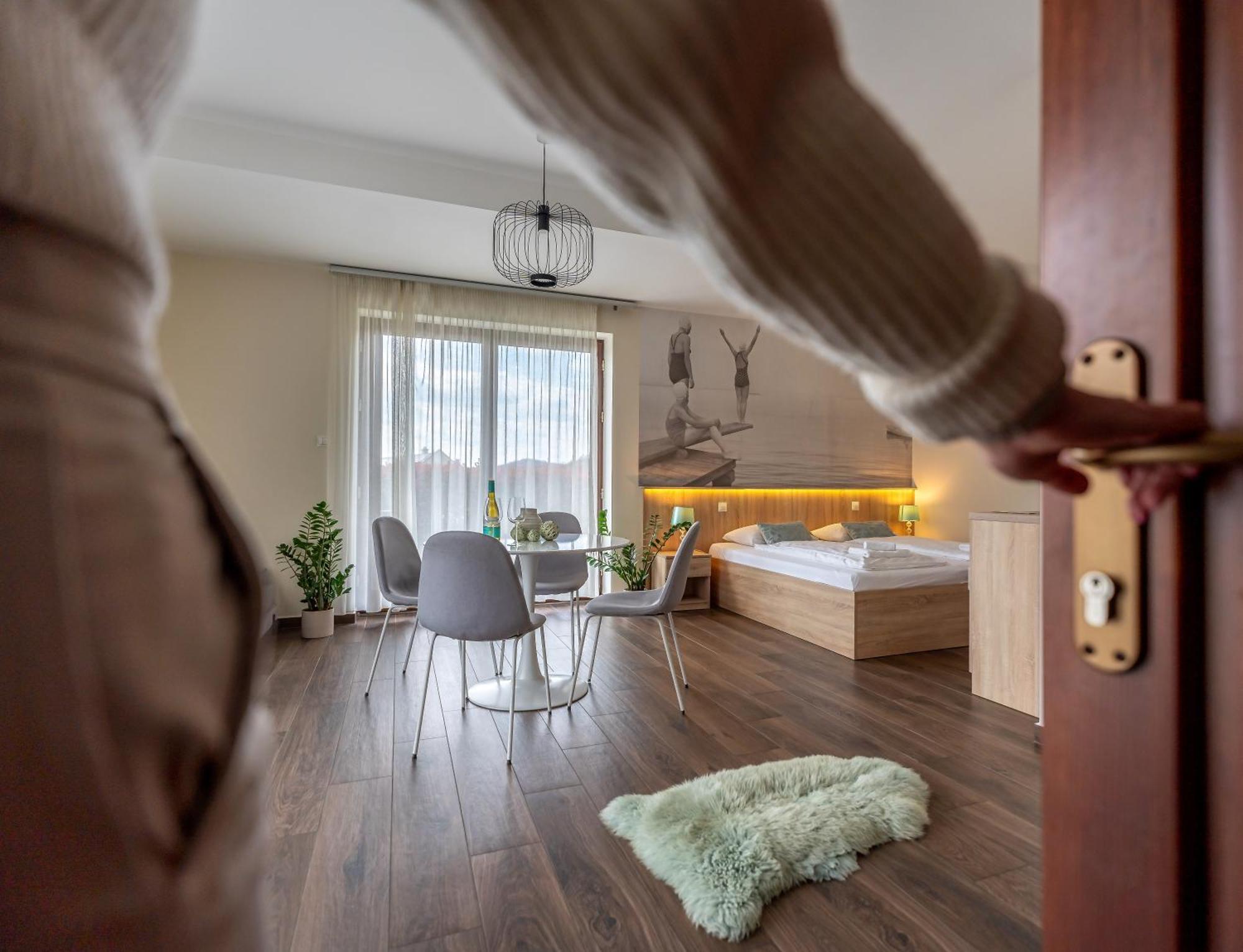Pilger Apartments Tihany Eksteriør billede